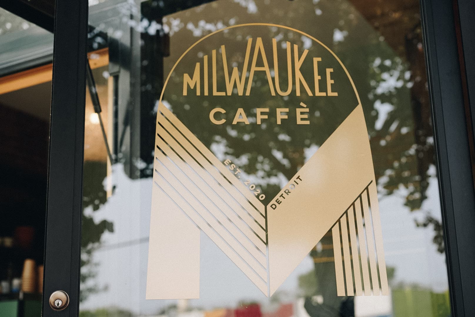 Milwaukee-Caffè-Door-Vinyl-Citizen